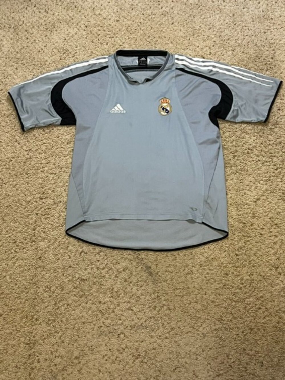 Real Madrid Vintage Adidas 2004 Gray Training Top Shirt Size Medium M